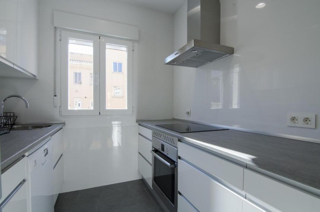 2 Bedrooms 2 Bathrooms Furnished - Bernabeu - Business Area With Terrace - Minty Stay Madrid Exterior photo